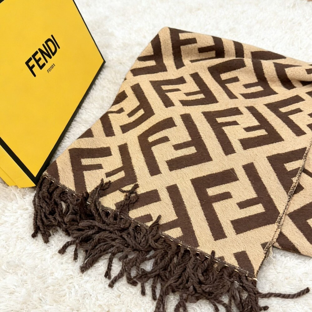 Fendi Beige Chocolate Large FF Fringe Scarf - Picture 2 of 4